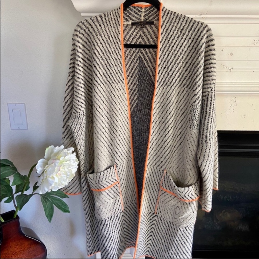 MaxSport Wrap Cardigan Geo Print w/neon orange